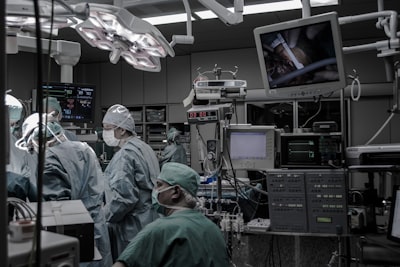 photo 1504439468489 c8920d796a29